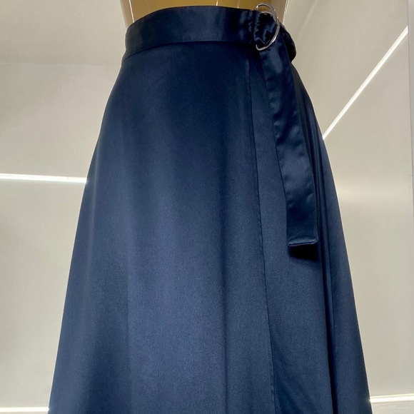 H&M WRAP DARK BLUE/GRAY SKIRT WITH SIDE BUCKLE SIZE 8 - Picture 1 of 6